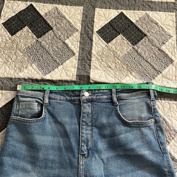 Pilcro by Anthropologie the cigarette high rise release hem jeans size 32 - Picture 9 of 10